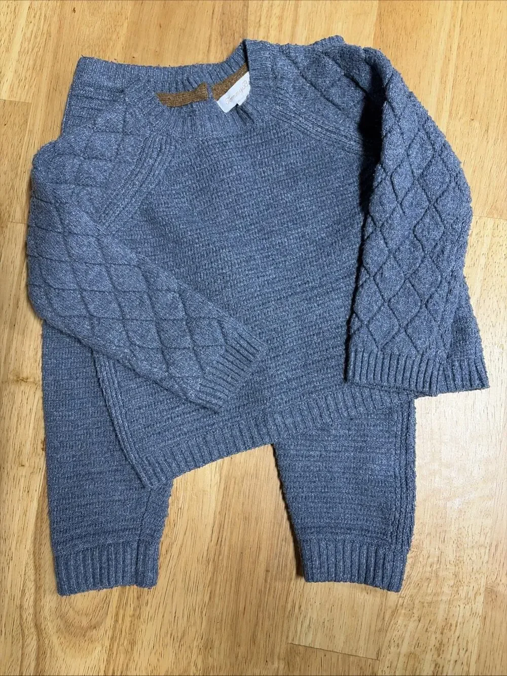 Tommy Bahamas Kids Toddler 2pc Outfit Cozy Sweater Pants Dark Gray Grey Size 18M